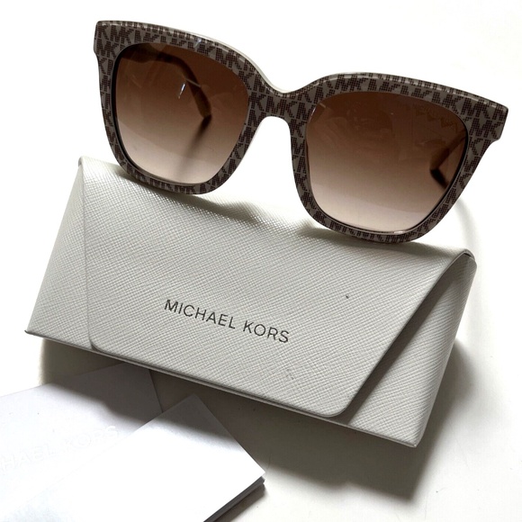 New in Case Original Michael Kors San Marino Sunglasses MK2163 Signature Vanilla - Picture 4 of 10